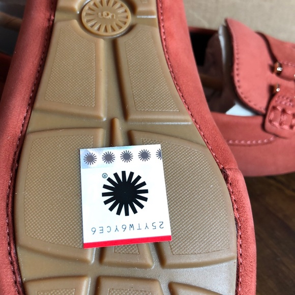 UGG CALLEN LOAFERS - Picture 9 of 10